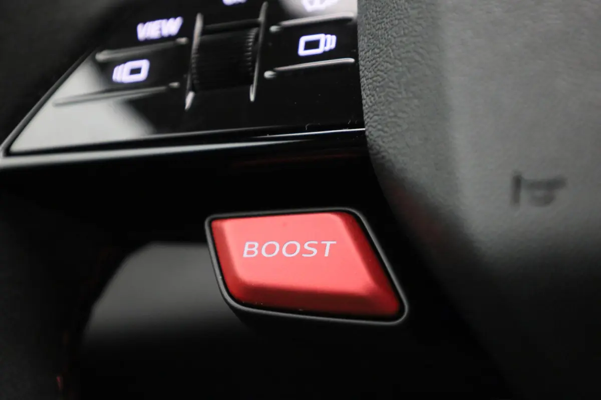 RS 5 Avant e-hybrid quattro 639 PK | RS-sportuitlaat | RS-sportstoel plus | Audi Sportpakket | Panoramadak | 360 Camera | Bang & Olufsen | Trekhaak | Stoelverwarming | MMI bijrijdersdisplay 