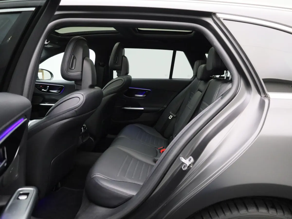 300 e AMG Line / Memory-Stoelen / Panoramadak / Trekhaak /
