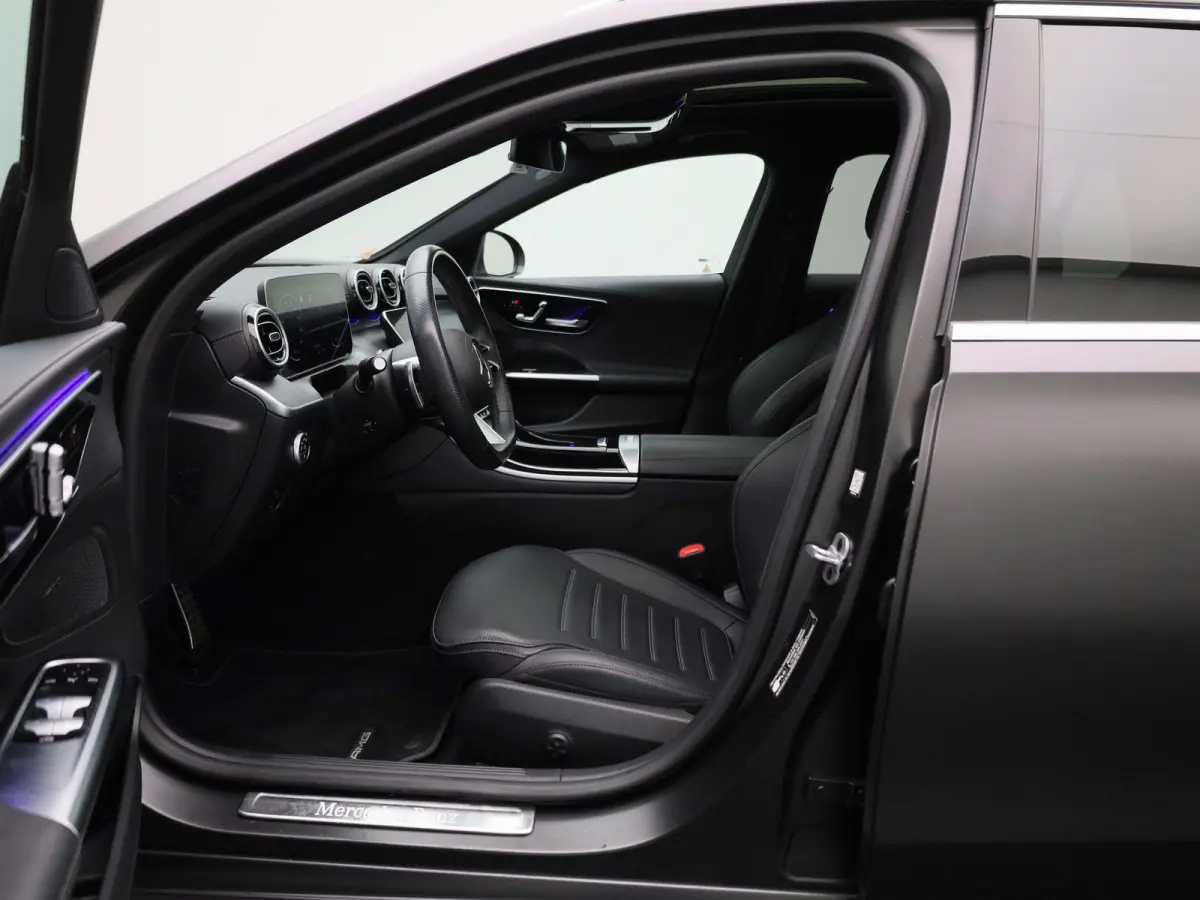 300 e AMG Line / Memory-Stoelen / Panoramadak / Trekhaak /