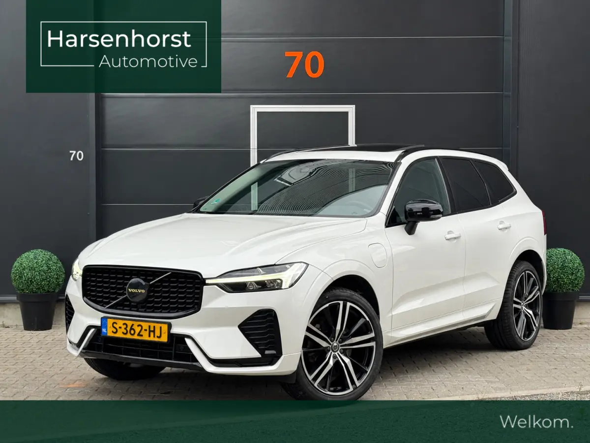 T6 Plug-in hybrid AWD Plus Dark | Longe Range | R-Design |Dealer onderhouden | 21 inch nieuwe banden | Panoramadak | Adaptieve Cruise Control | Standkachel | Elektrisch verstelbare stoelen |