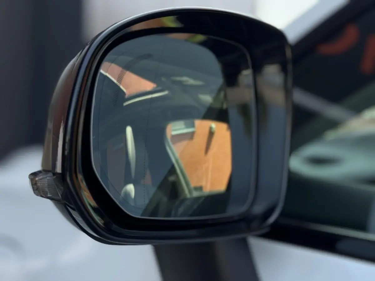 T6 Plug-in hybrid AWD Plus Dark | Longe Range | R-Design |Dealer onderhouden | 21 inch nieuwe banden | Panoramadak | Adaptieve Cruise Control | Standkachel | Elektrisch verstelbare stoelen |