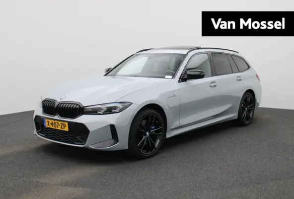 330e xDrive | M SPORT | PANORAMADAK | HEAD UP DISPLAY | LEDER | TREKHAAK | ACHTERUITRIJCAMERA | STOELVERWARMING | DODEHOEKSENSOREN | APPLE CARPLAY- ANDROID AUTO | ELEKTRISCHE ACHTERKLEP | SF