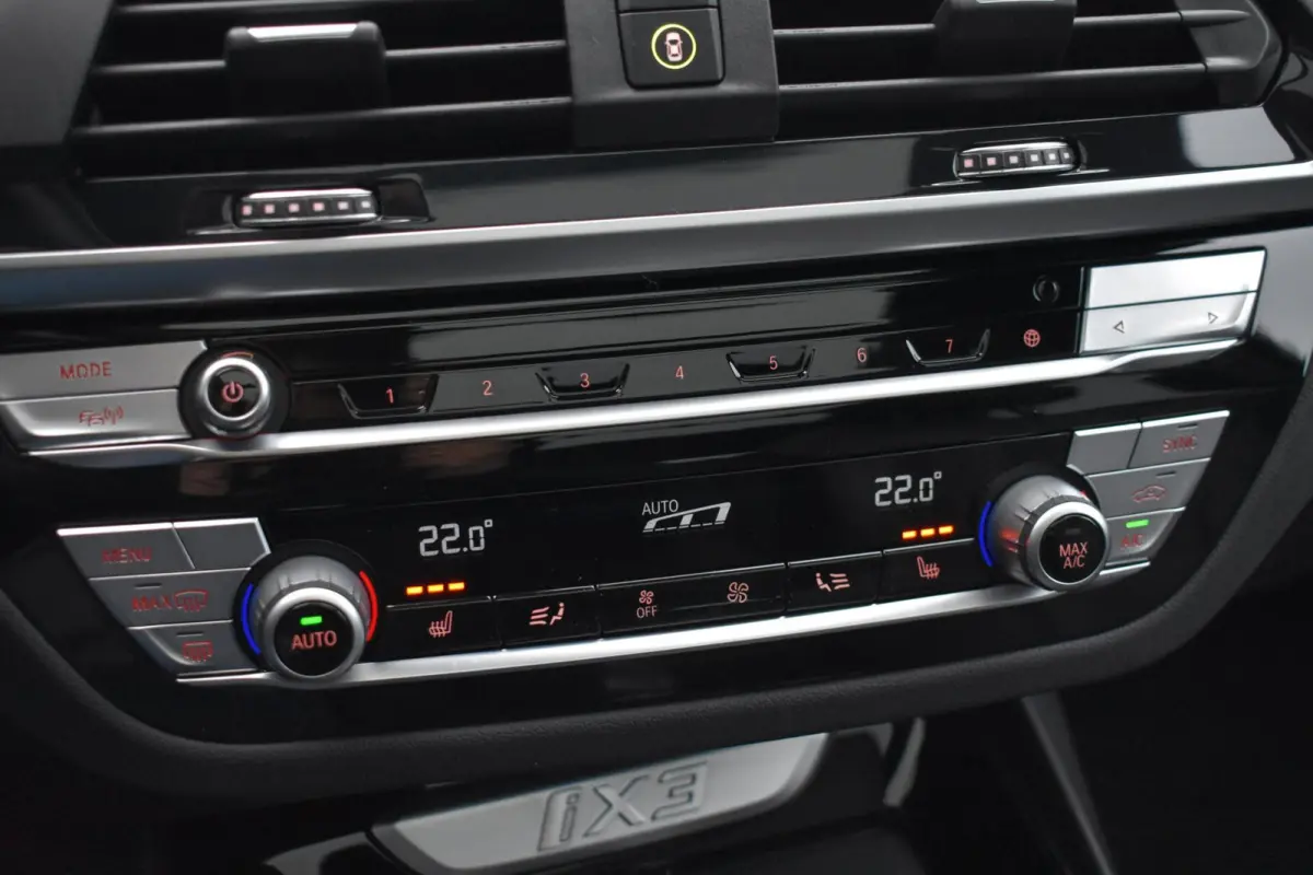 High Executive 80 kWh | Shadow Pack | Panorama | Harman Kardon |