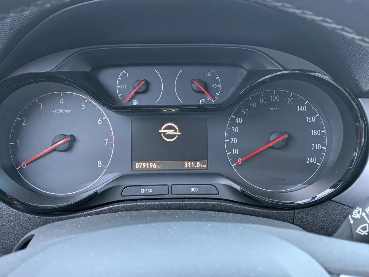 1.2 Turbo Edition / Navigatie / Carplay / Airco / DAB / LED