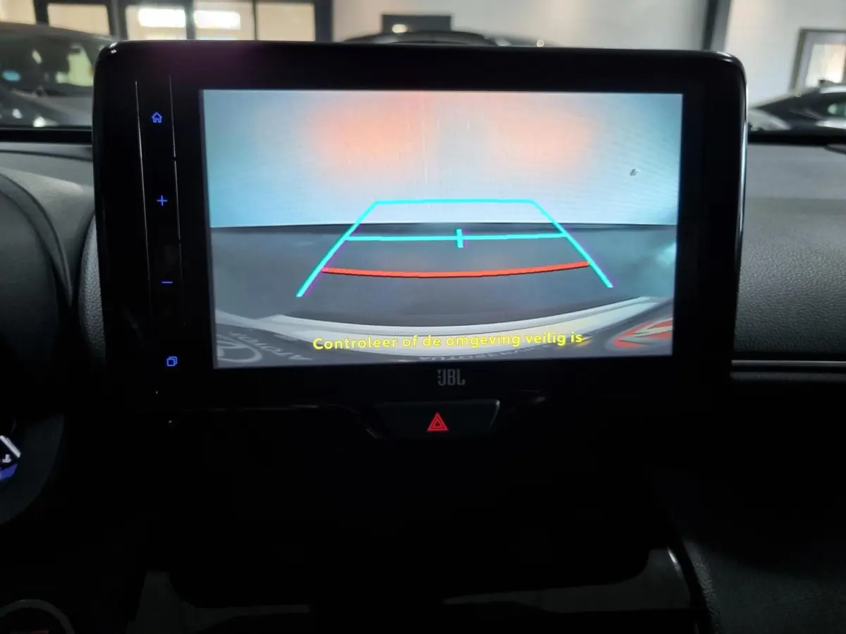 1.5 Hybrid GR Sport Limited / JBL / HUD