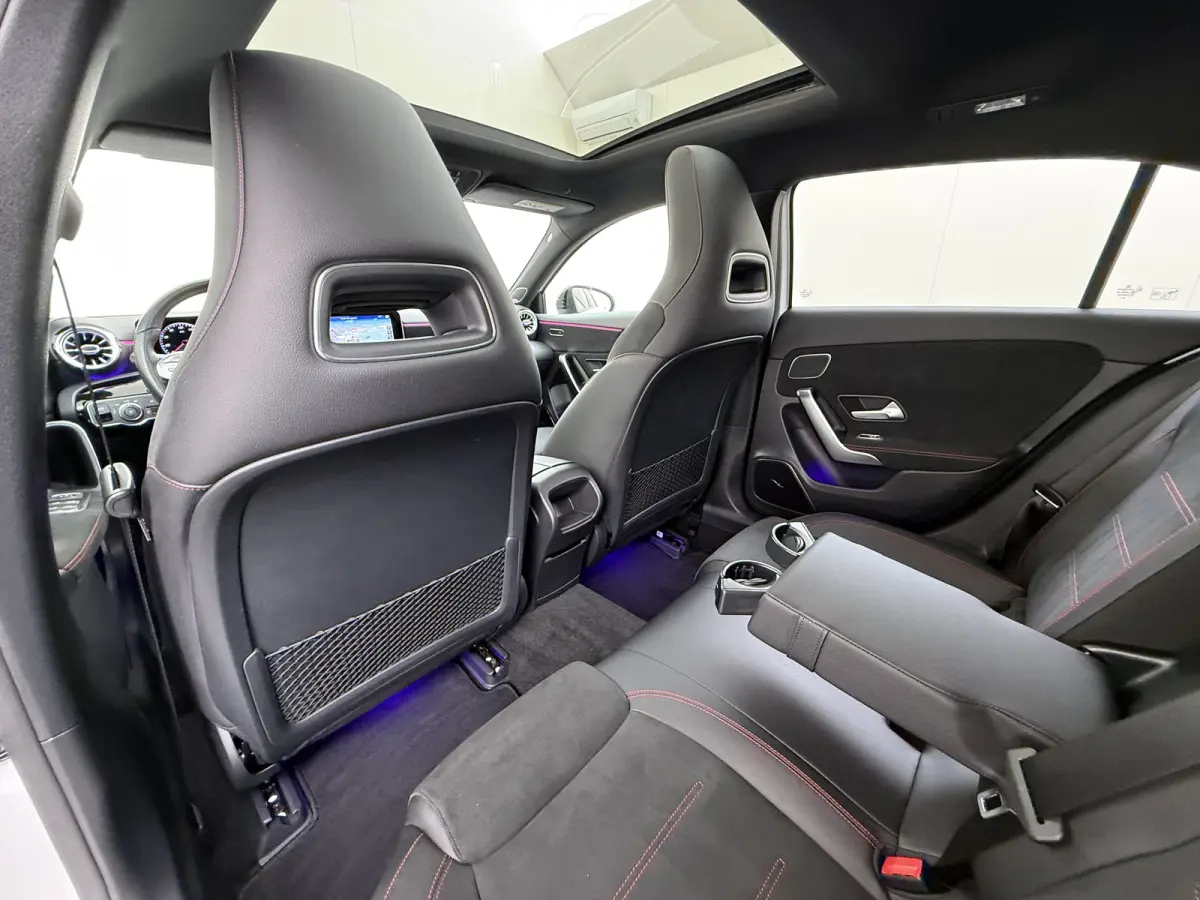 A 250 AMG line Night | Panorama Burmester Memory Multibeam Distronic