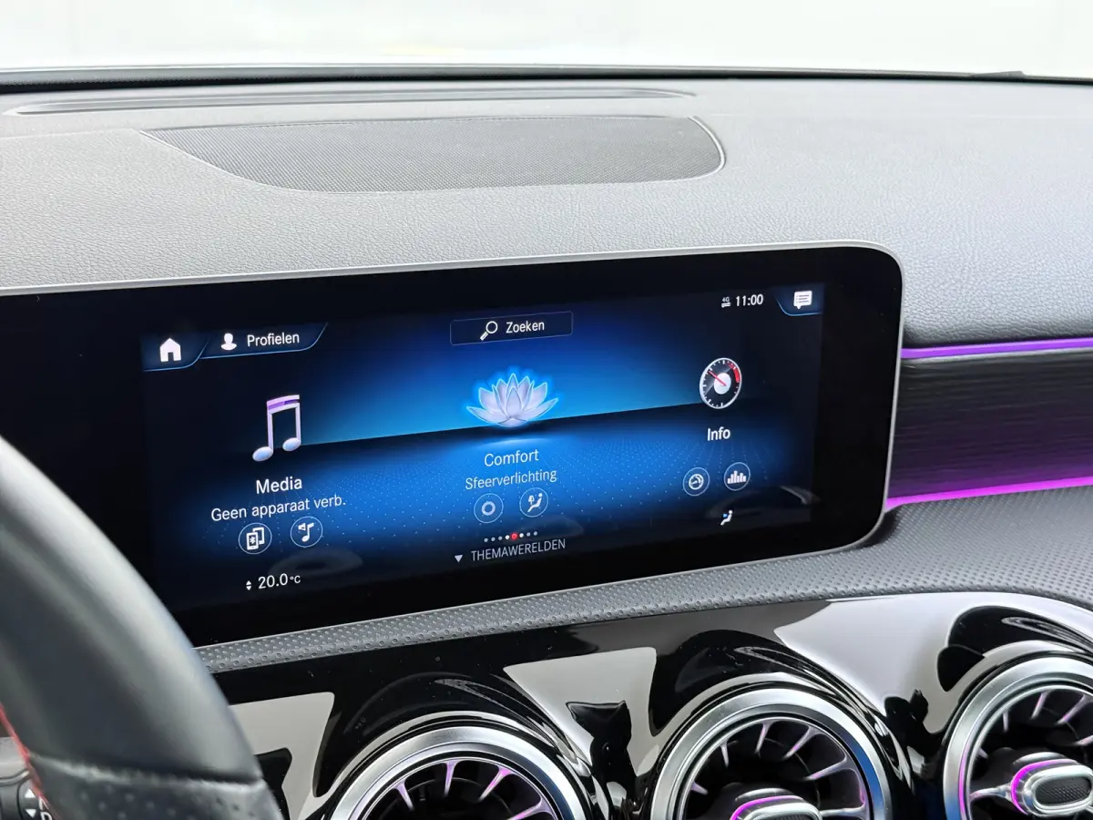 A 250 AMG line Night | Panorama Burmester Memory Multibeam Distronic