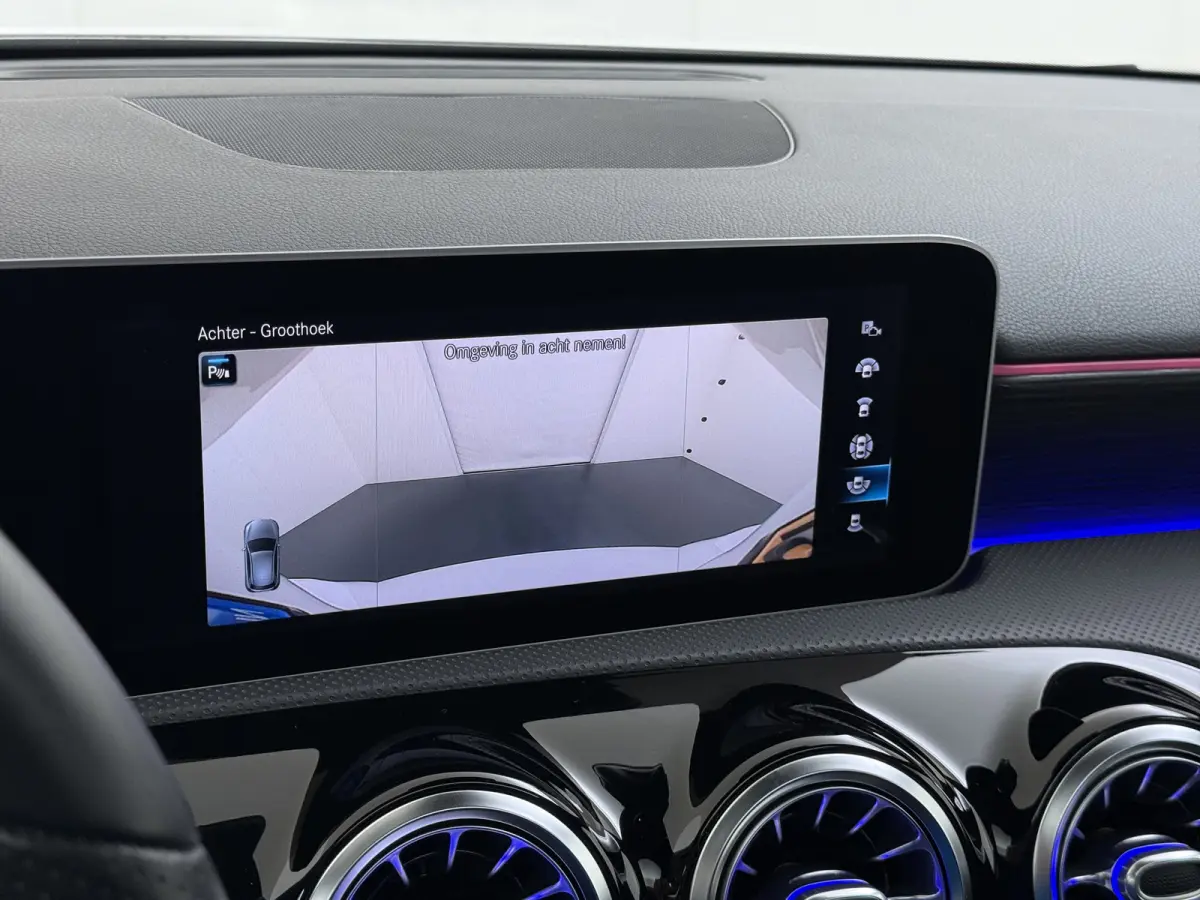 A 250 AMG line Night | Panorama Burmester Memory Multibeam Distronic