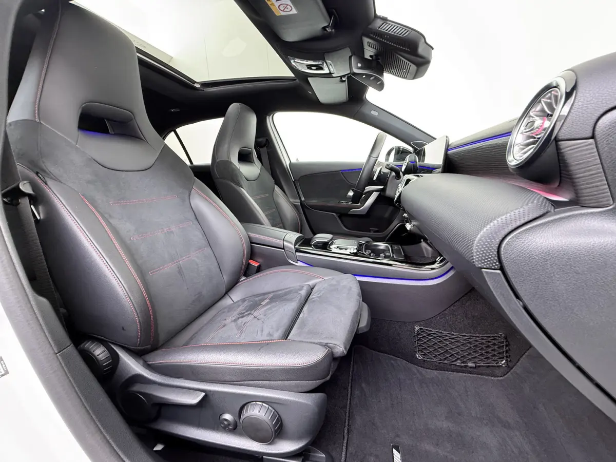 A 250 AMG line Night | Panorama Burmester Memory Multibeam Distronic