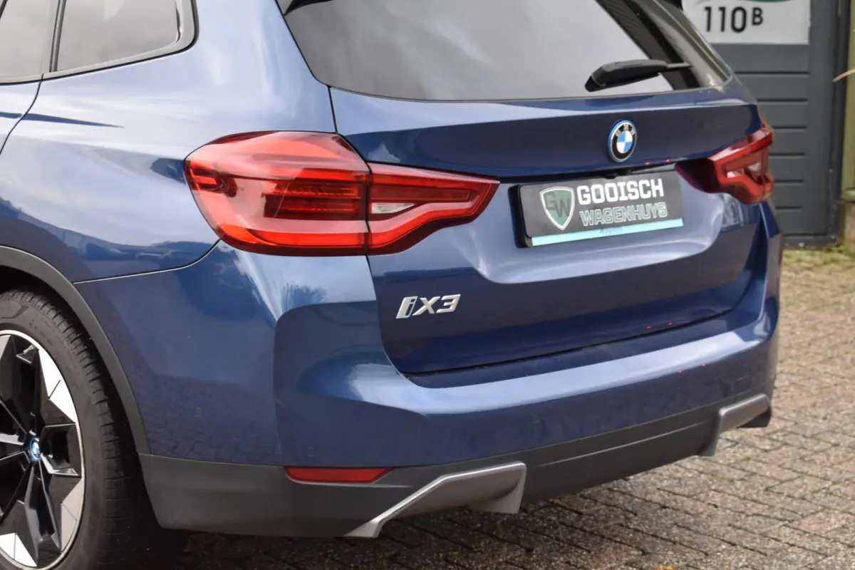 High Executive 80 kWh | Shadow Pack | Panorama | Harman Kardon |