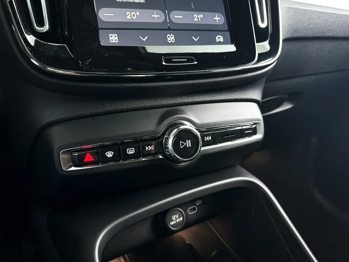 B4 Plus Dark | Parkeercamera | Harman Kardon | Stoel- en stuurverwarming | Trekhaak