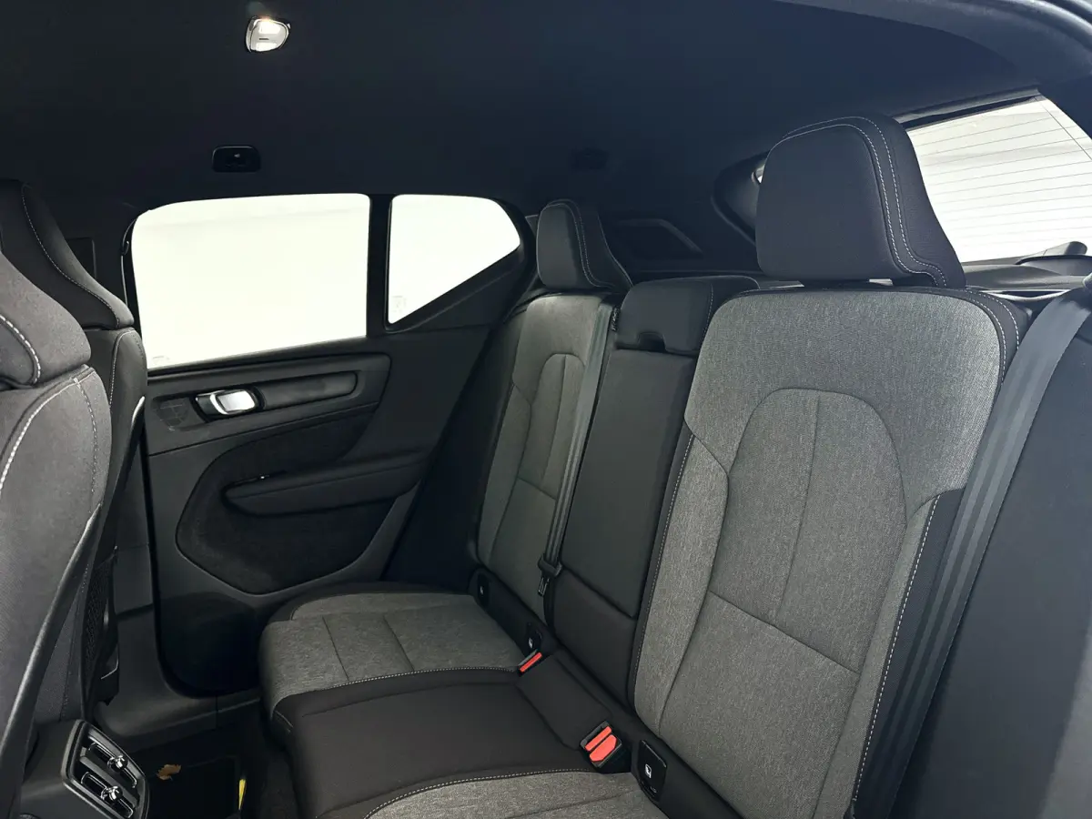 B4 Plus Dark | Parkeercamera | Harman Kardon | Stoel- en stuurverwarming | Trekhaak