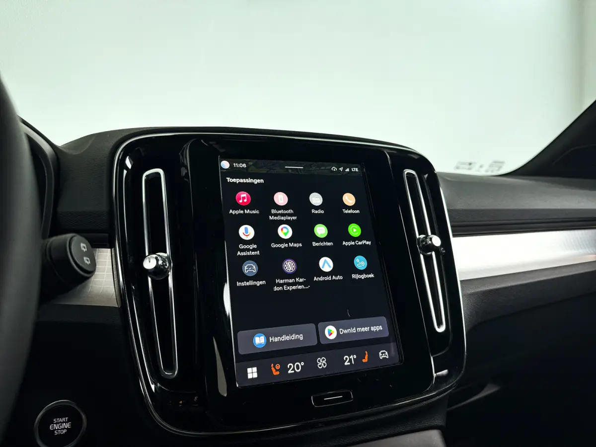 B4 Plus Dark | Parkeercamera | Harman Kardon | Stoel- en stuurverwarming | Trekhaak