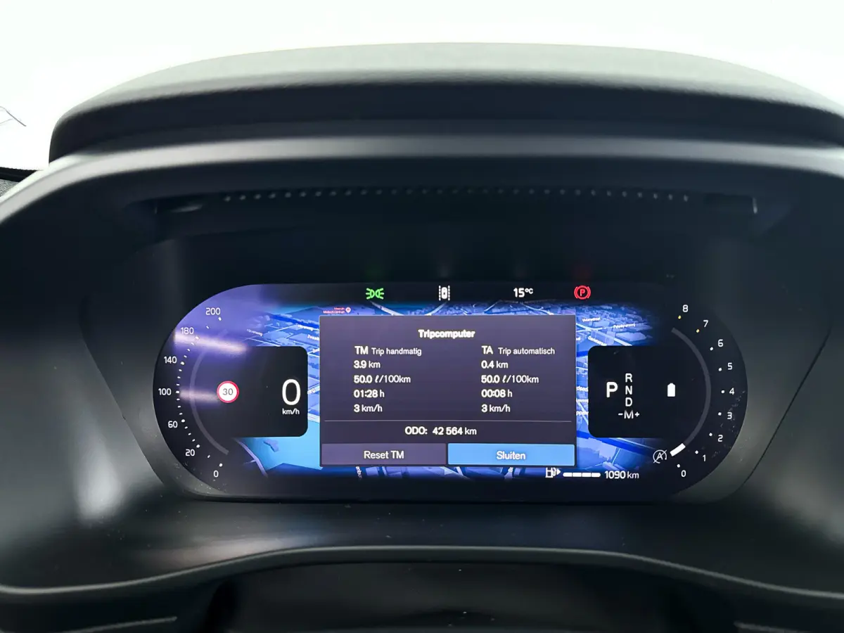 B4 Plus Dark | Parkeercamera | Harman Kardon | Stoel- en stuurverwarming | Trekhaak