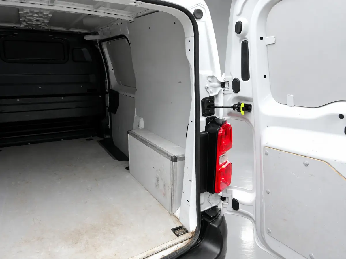 1.5 BlueHDi 120 S&S L2 NIEUW MODEL AIRCO CRUISE CONTROL 3 ZITS