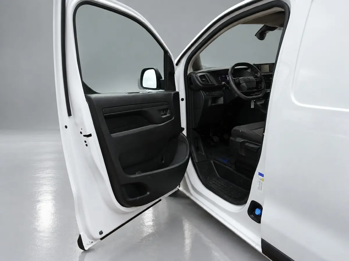 1.5 BlueHDi 120 S&S L2 NIEUW MODEL AIRCO CRUISE CONTROL 3 ZITS