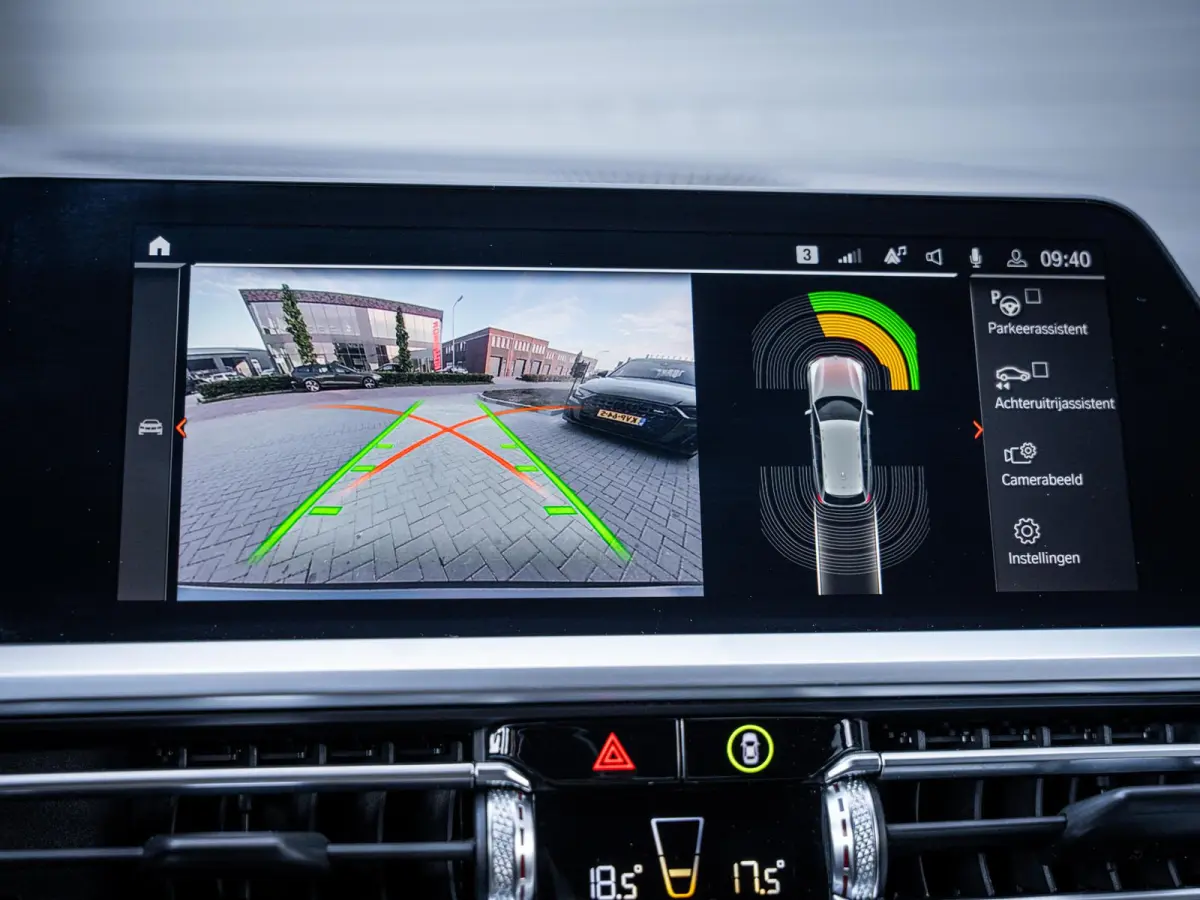 330e High Executive - M-Sport l Laser l Pano l Trekhaak l HUD
