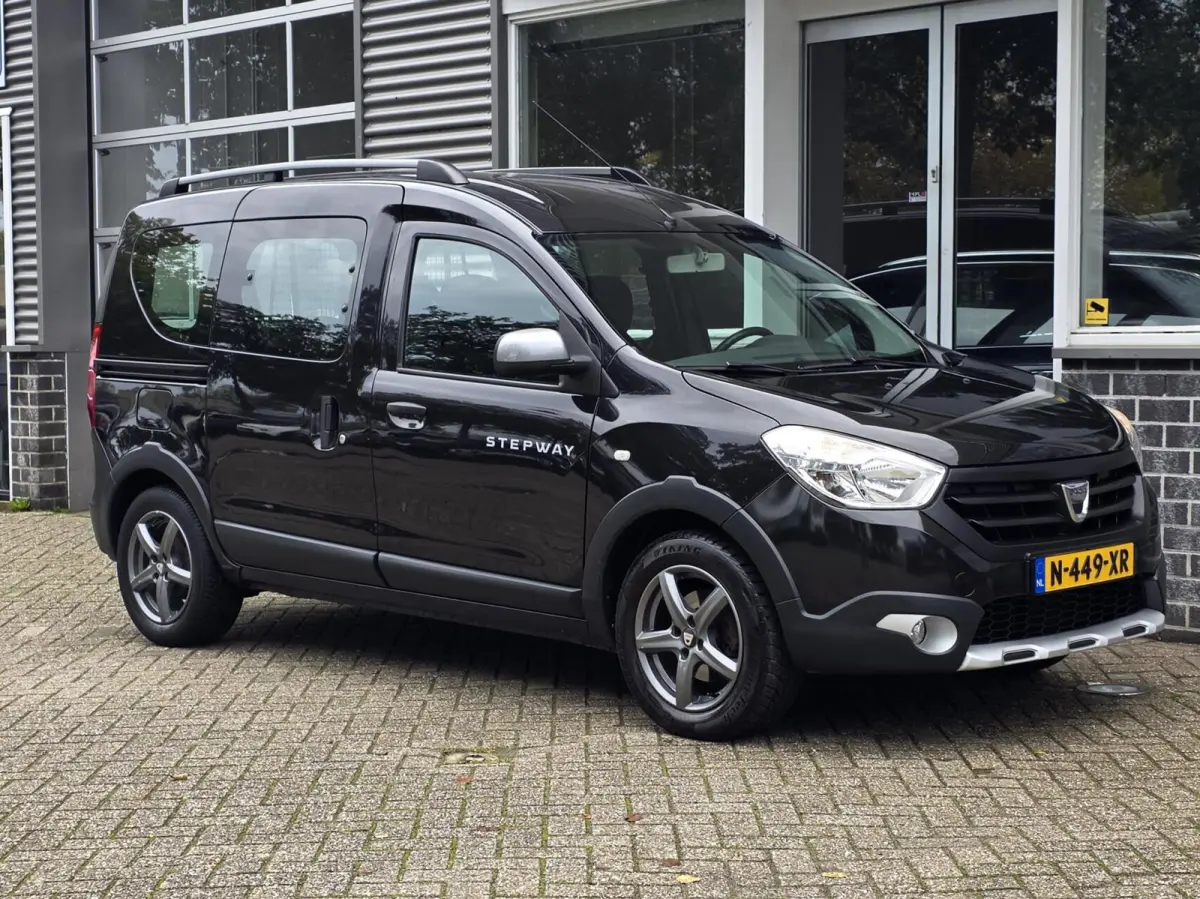 combi 1.2 TCe S&S Ambiance | Navigatie | Cruise Control | Airco | Parkeersensoren