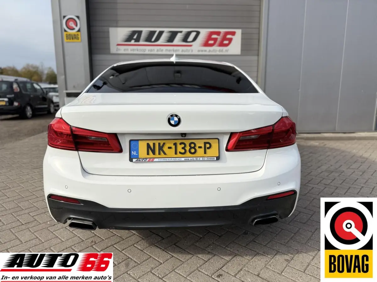 540i xDrive High Executive M-Sport, Pano, HUD, Camera, ACC, Leder bom vol