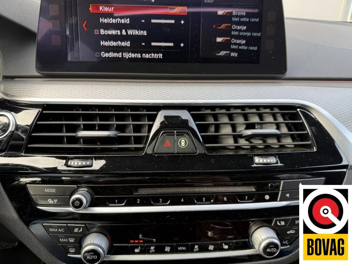 540i xDrive High Executive M-Sport, Pano, HUD, Camera, ACC, Leder bom vol