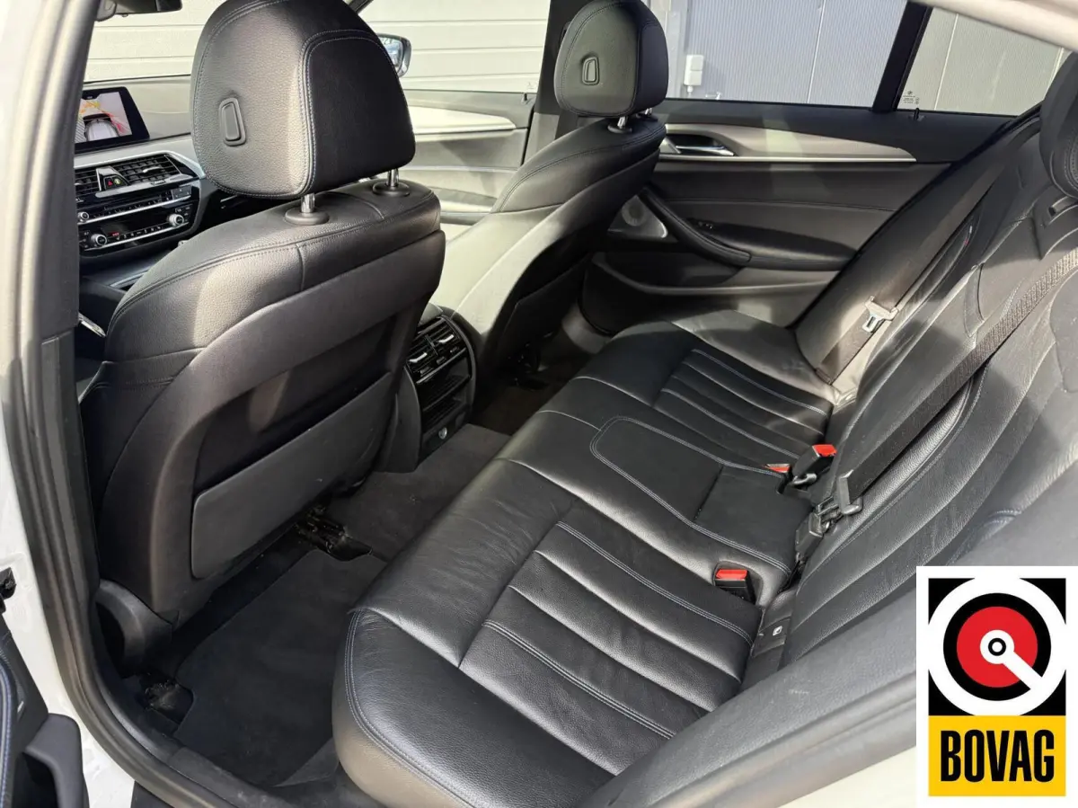 540i xDrive High Executive M-Sport, Pano, HUD, Camera, ACC, Leder bom vol