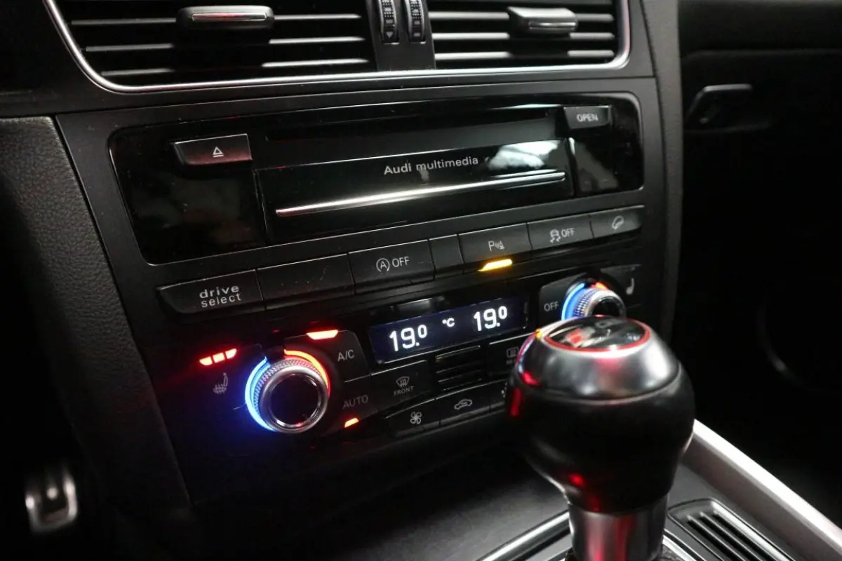 3.0 TDI SQ5 Plus quattro Pro Line / 340 PK / 13K EXPORT PRICE ! ! !