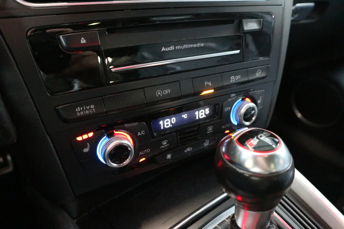 3.0 TDI SQ5 Plus quattro Pro Line / 340 PK / 13K EXPORT PRICE ! ! !