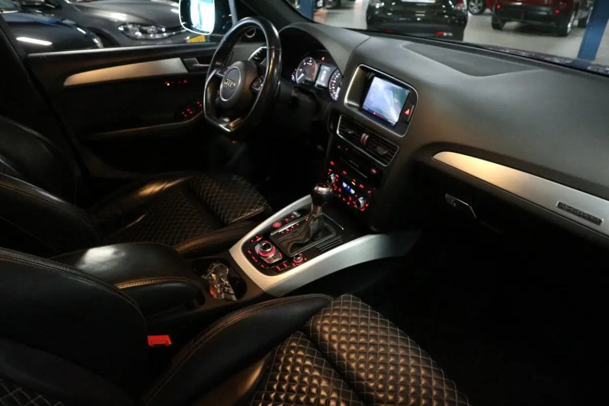 3.0 TDI SQ5 Plus quattro Pro Line / 340 PK / 13K EXPORT PRICE ! ! !
