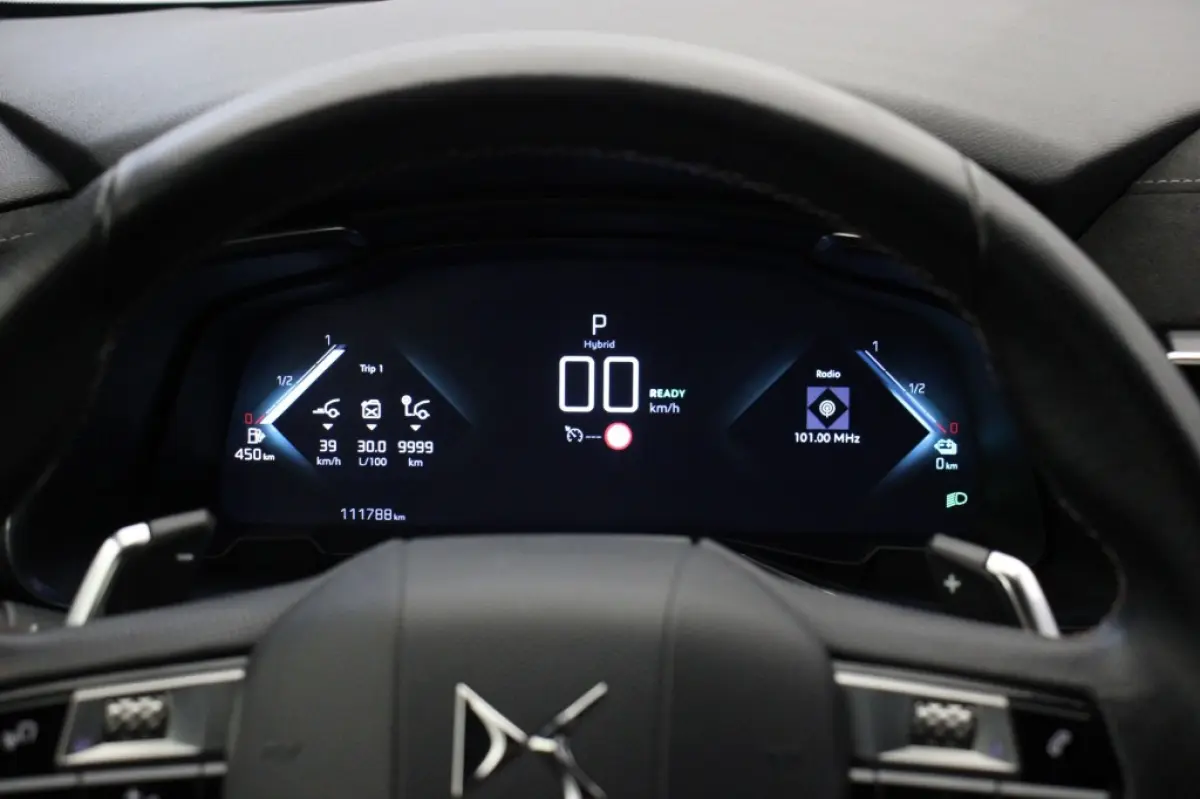 E-Tense Performance Line - Digitaal Cockpit, Carplay, Camera, Half Leer