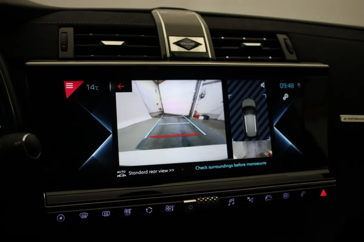 E-Tense Performance Line - Digitaal Cockpit, Carplay, Camera, Half Leer