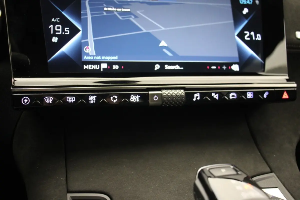 E-Tense Performance Line - Digitaal Cockpit, Carplay, Camera, Half Leer