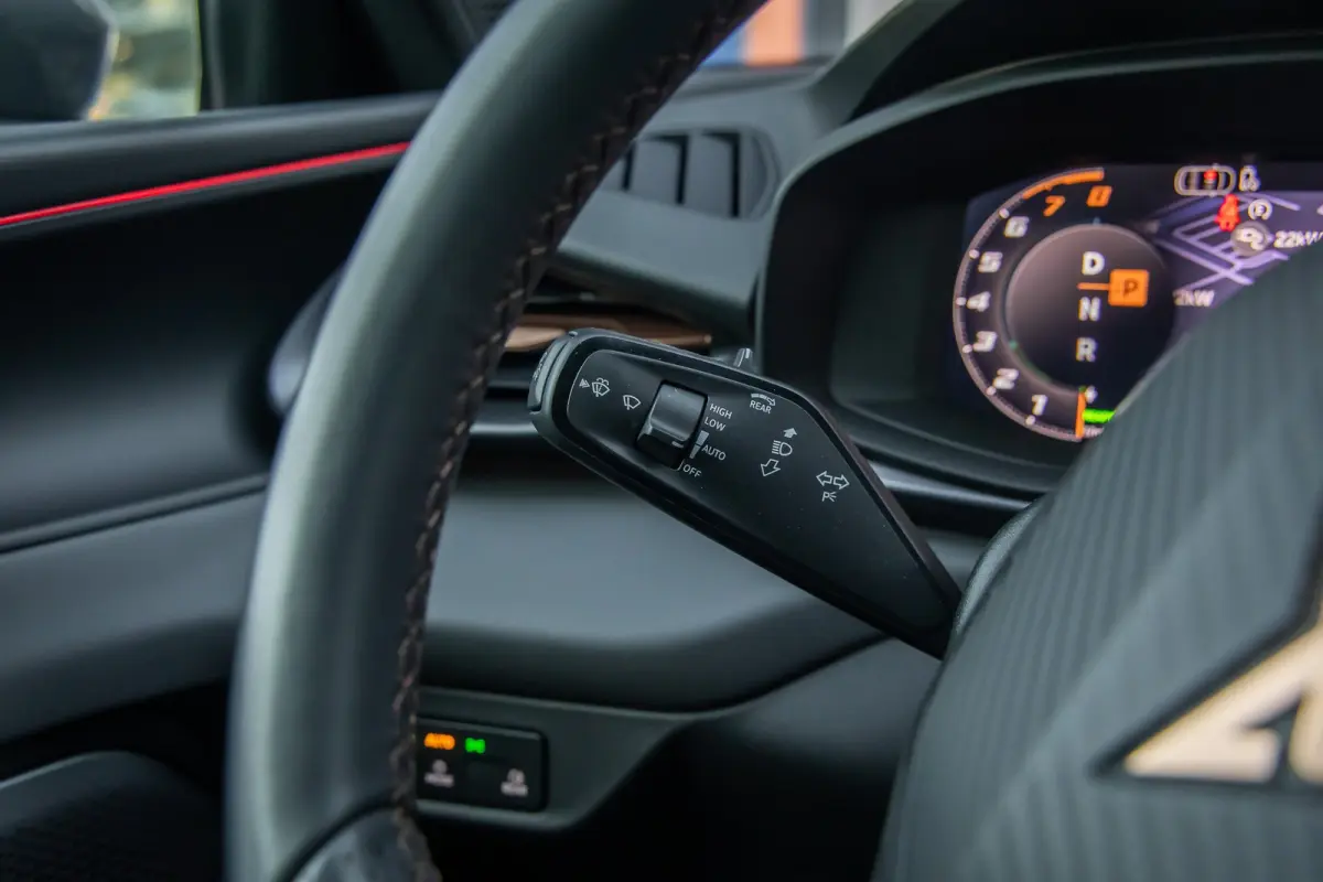 1.5 TSI e-Hybrid Business Limited | Elek. stoelen met Memory | 360 Camera | Sennheiser audio | Cruise adaptief | Apple carplay | Stuurvrwarming | Digital Dash | Stoelverwarming | Achteruitri