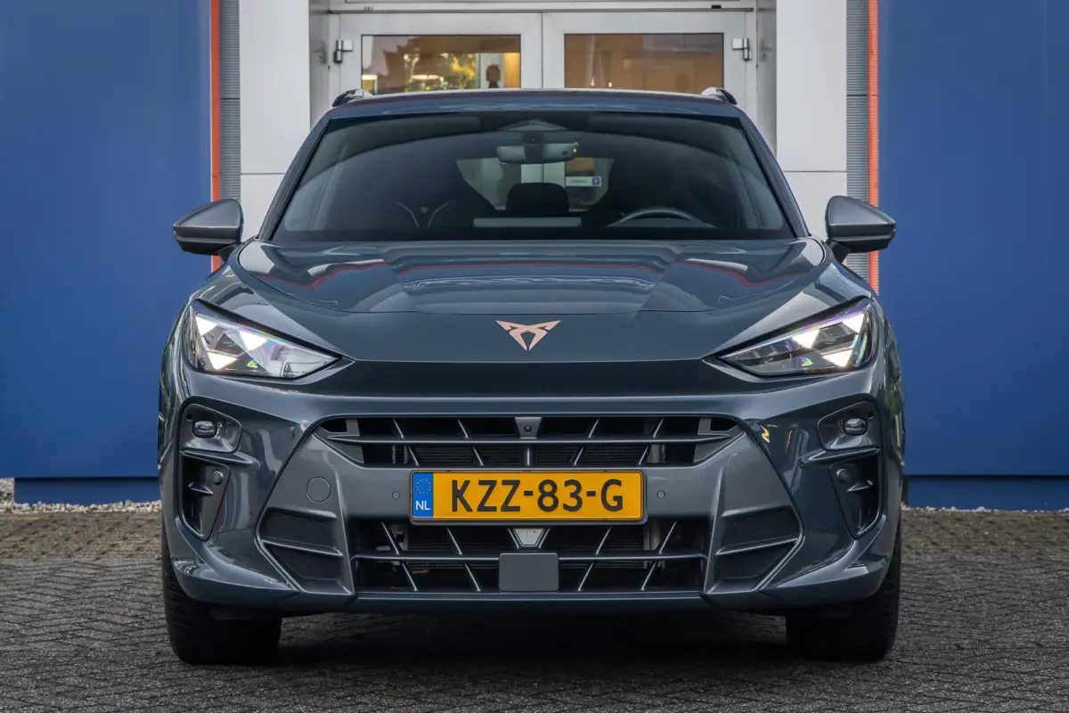 1.5 TSI e-Hybrid Business Limited | Elek. stoelen met Memory | 360 Camera | Sennheiser audio | Cruise adaptief | Apple carplay | Stuurvrwarming | Digital Dash | Stoelverwarming | Achteruitri