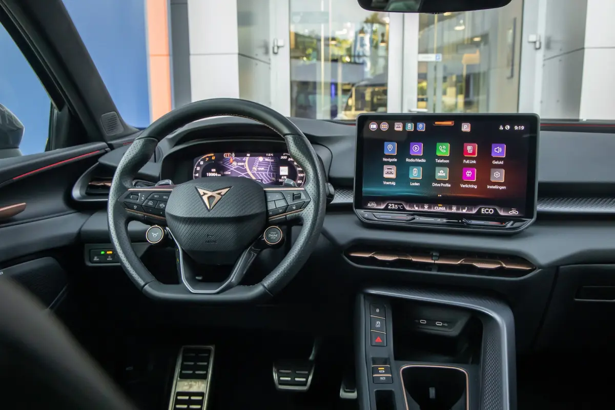 1.5 TSI e-Hybrid Business Limited | Elek. stoelen met Memory | 360 Camera | Sennheiser audio | Cruise adaptief | Apple carplay | Stuurvrwarming | Digital Dash | Stoelverwarming | Achteruitri