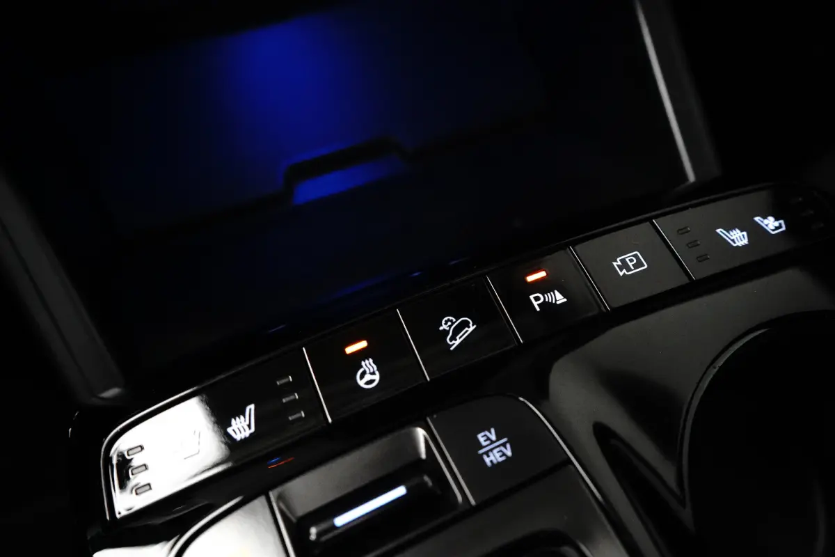 1.6 T-GDI PHEV N Line Sky 4WD | Achterbank verwarmd | Airco separaat achter | Audio installatie premium