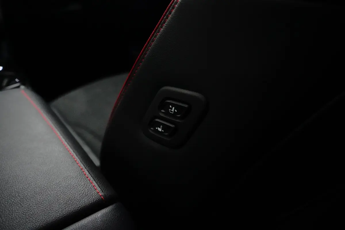 1.6 T-GDI PHEV N Line Sky 4WD | Achterbank verwarmd | Airco separaat achter | Audio installatie premium