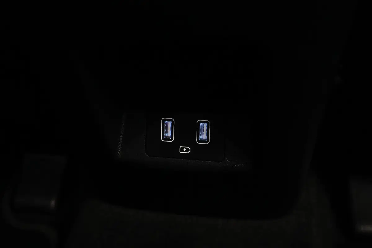 1.6 T-GDI PHEV N Line Sky 4WD | Achterbank verwarmd | Airco separaat achter | Audio installatie premium