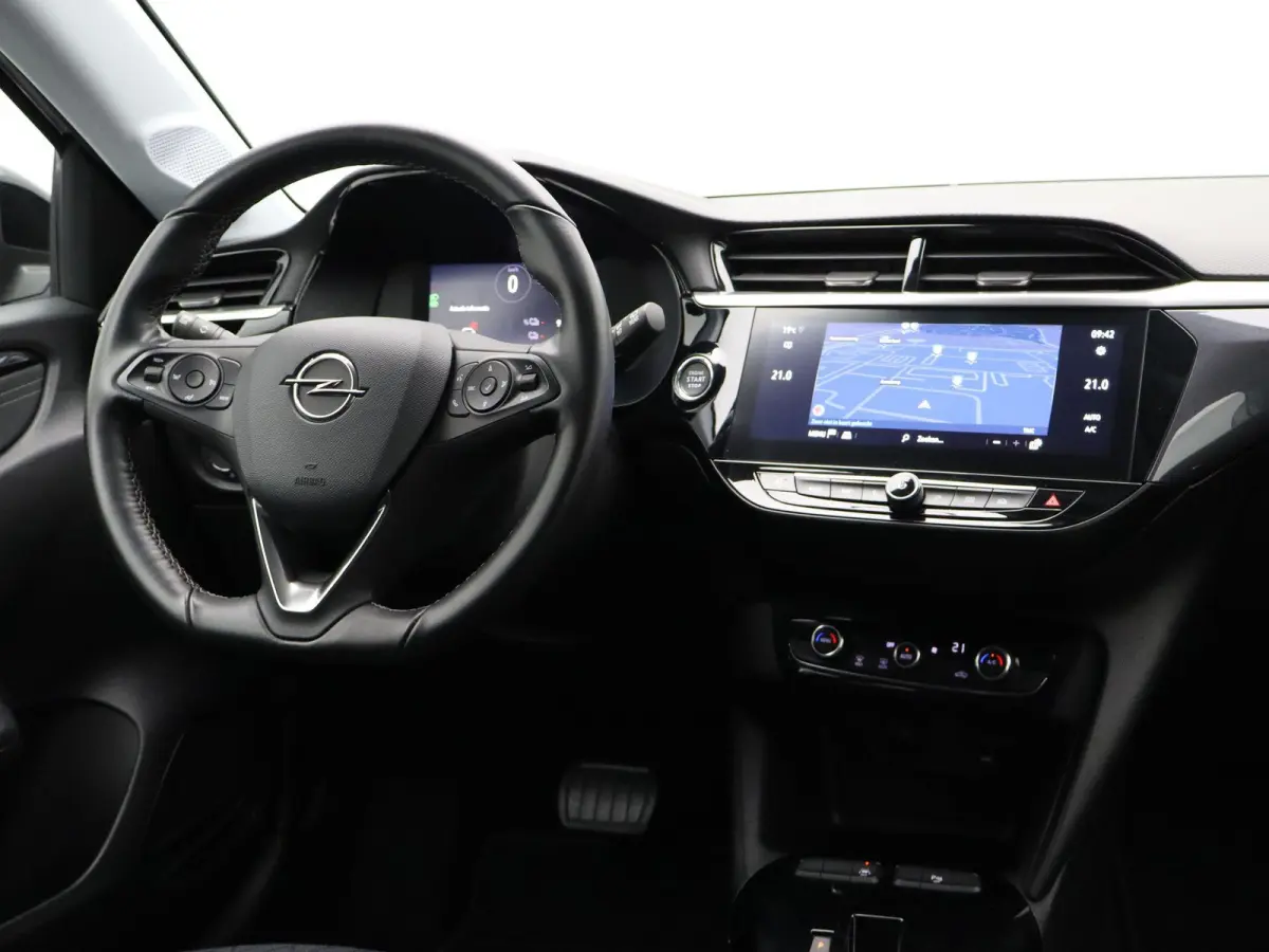 Elegance 1 fase 50 kWh | Apple Carplay / Android Auto | Virtual Cockpit | Privacy Glass |