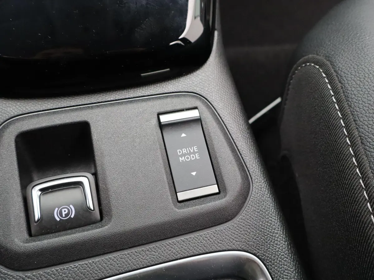 Elegance 1 fase 50 kWh | Apple Carplay / Android Auto | Virtual Cockpit | Privacy Glass |