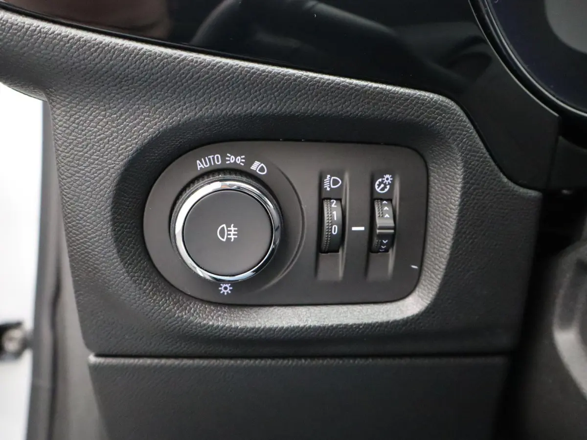 Elegance 1 fase 50 kWh | Apple Carplay / Android Auto | Virtual Cockpit | Privacy Glass |
