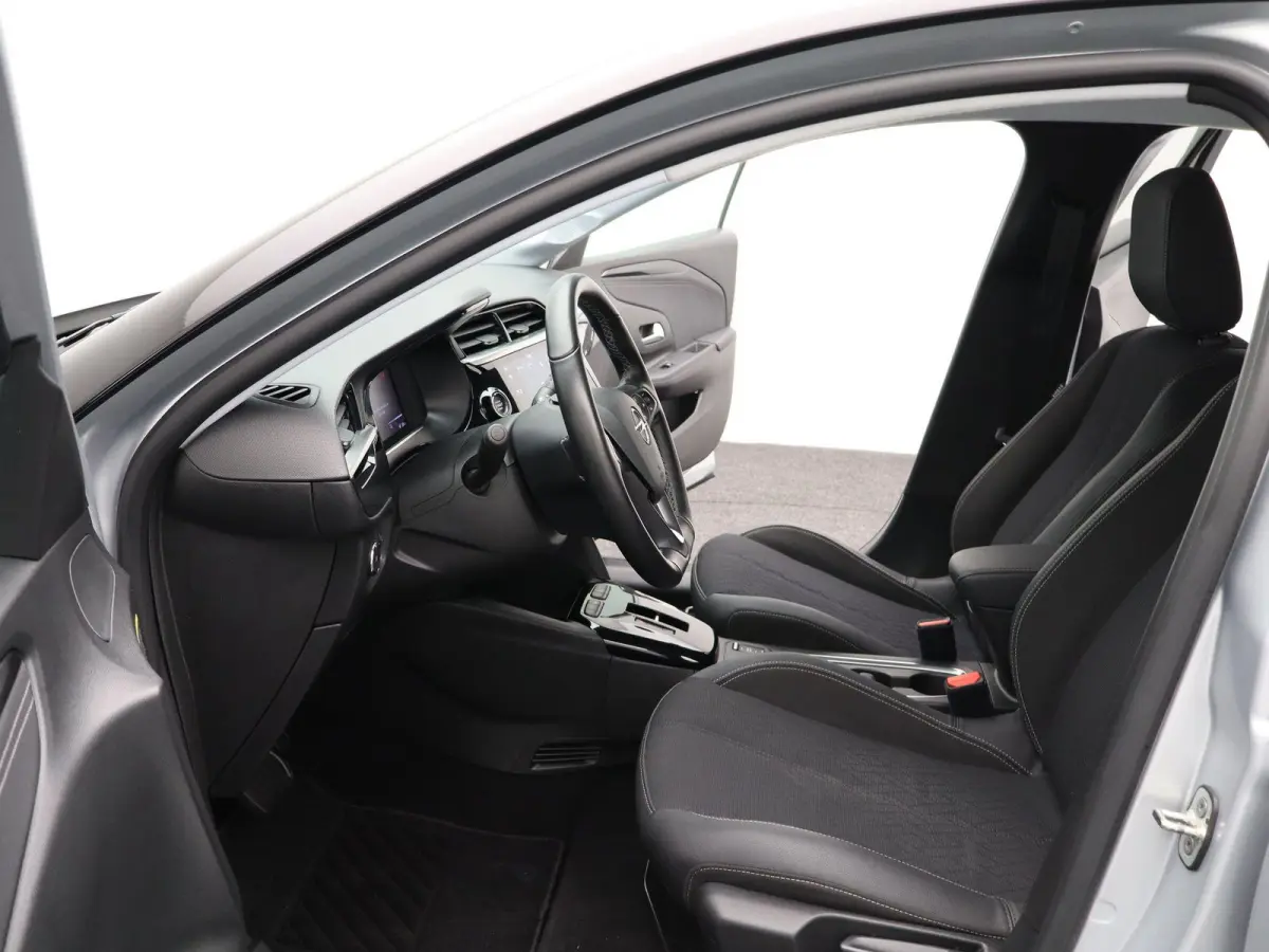 Elegance 1 fase 50 kWh | Apple Carplay / Android Auto | Virtual Cockpit | Privacy Glass |