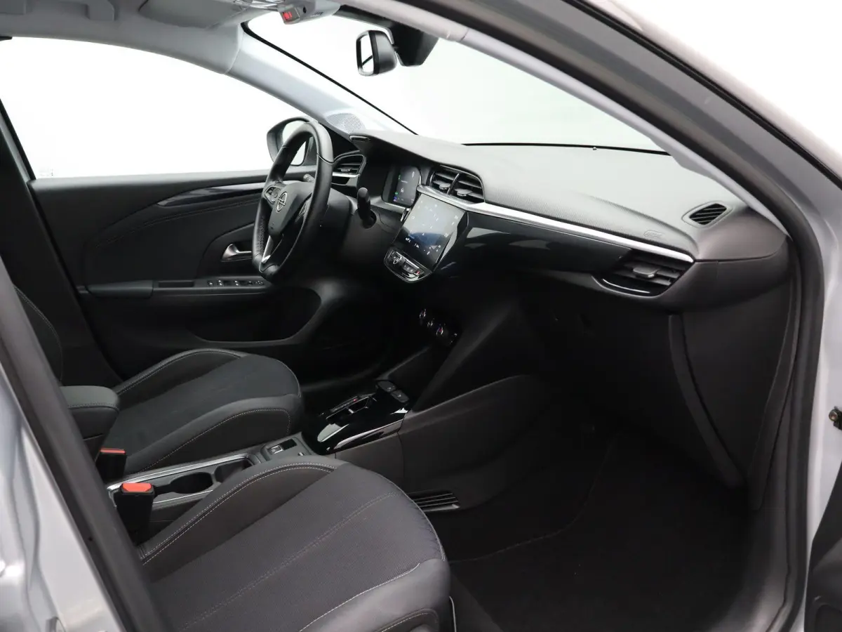 Elegance 1 fase 50 kWh | Apple Carplay / Android Auto | Virtual Cockpit | Privacy Glass |