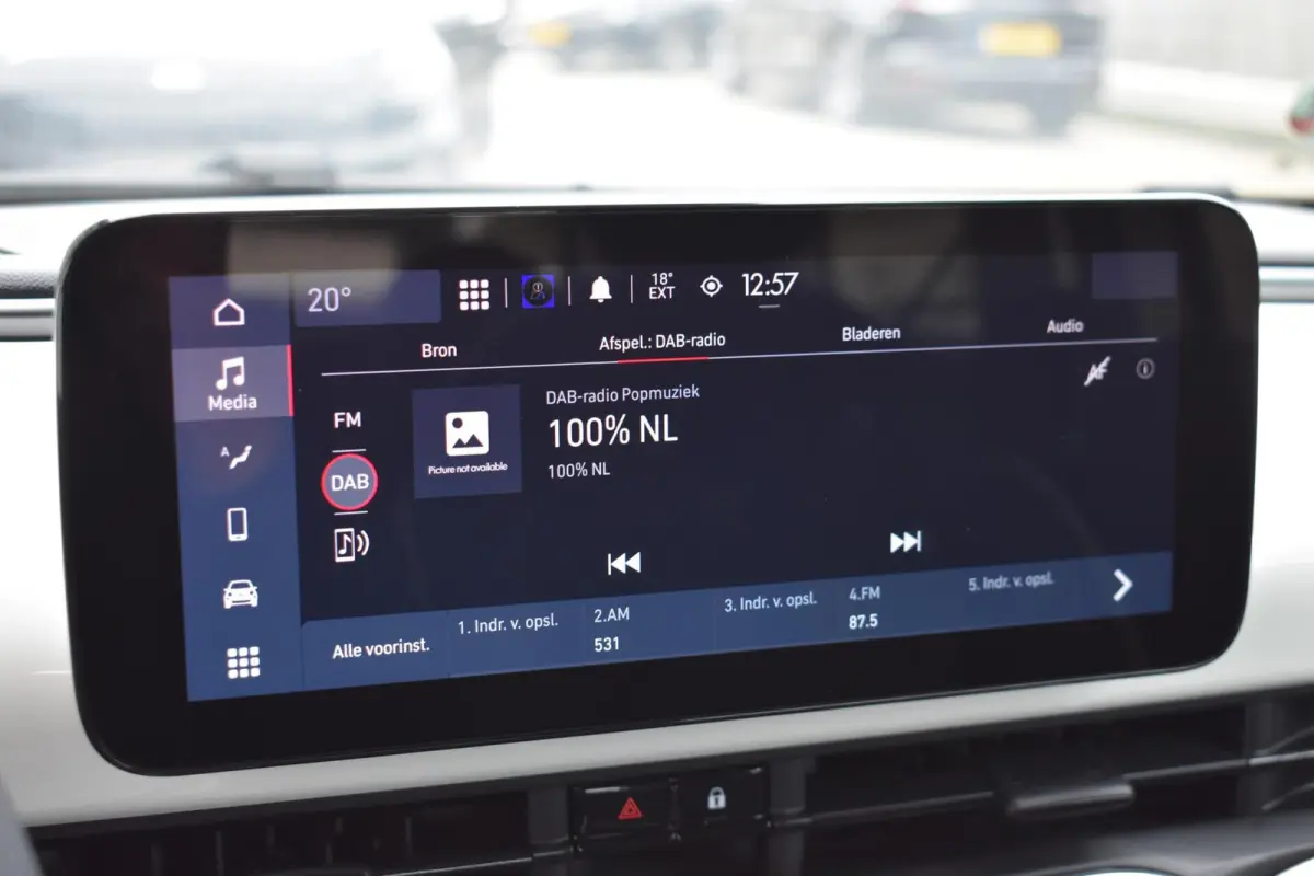 Icon 42 kWh | Carplay | 16'' LMV | 11.900 KM |
