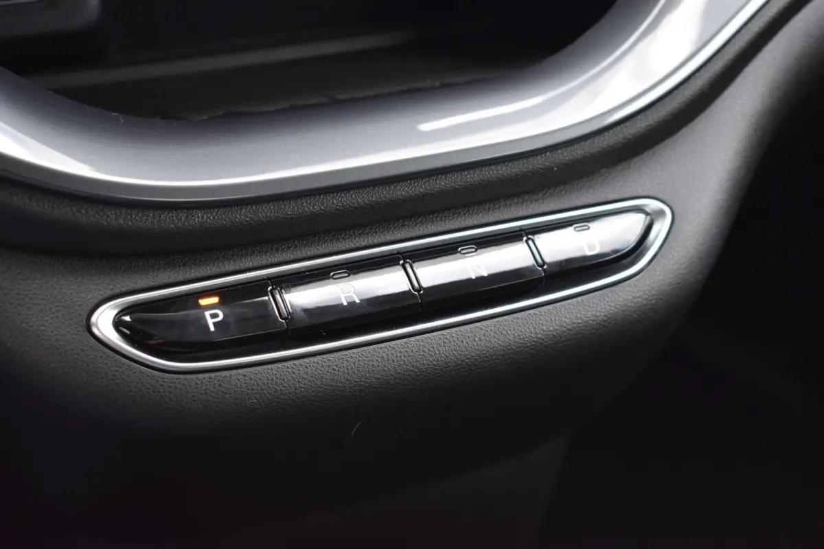 Icon 42 kWh | Carplay | 16'' LMV | 11.900 KM |