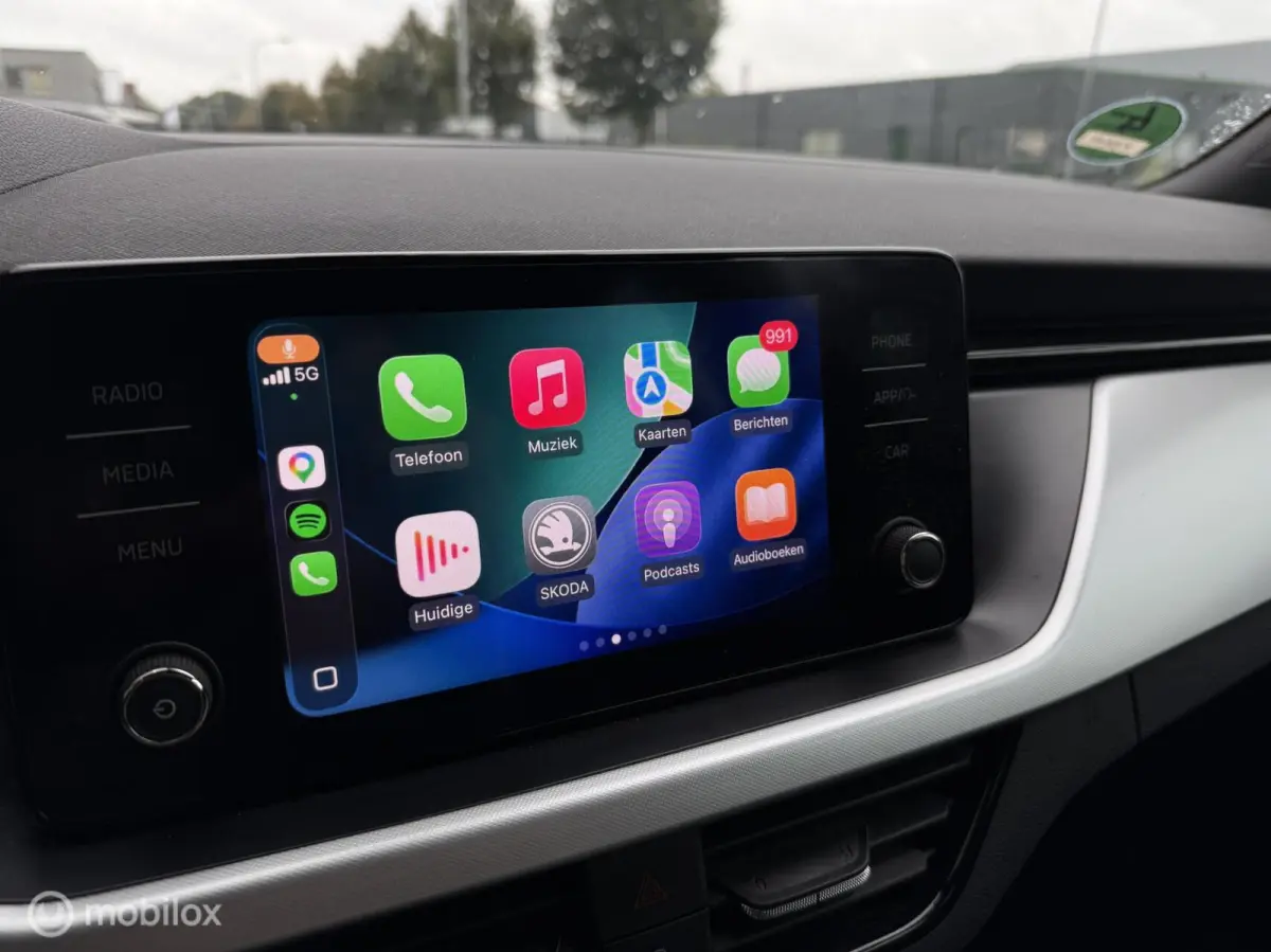 1.0 TSI Sport Business CarPlay | Trekhaak | Camera | Stoelverwarming