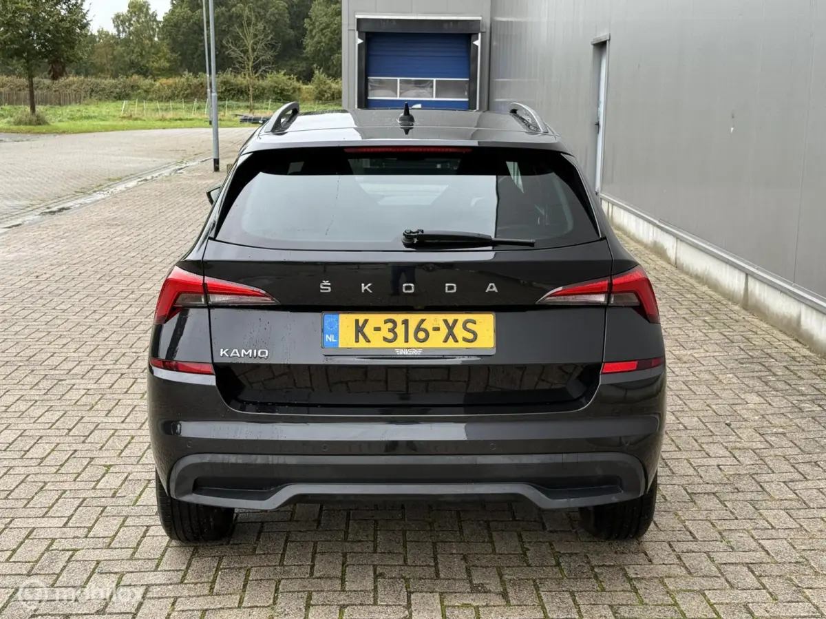 1.0 TSI Sport Business CarPlay | Trekhaak | Camera | Stoelverwarming