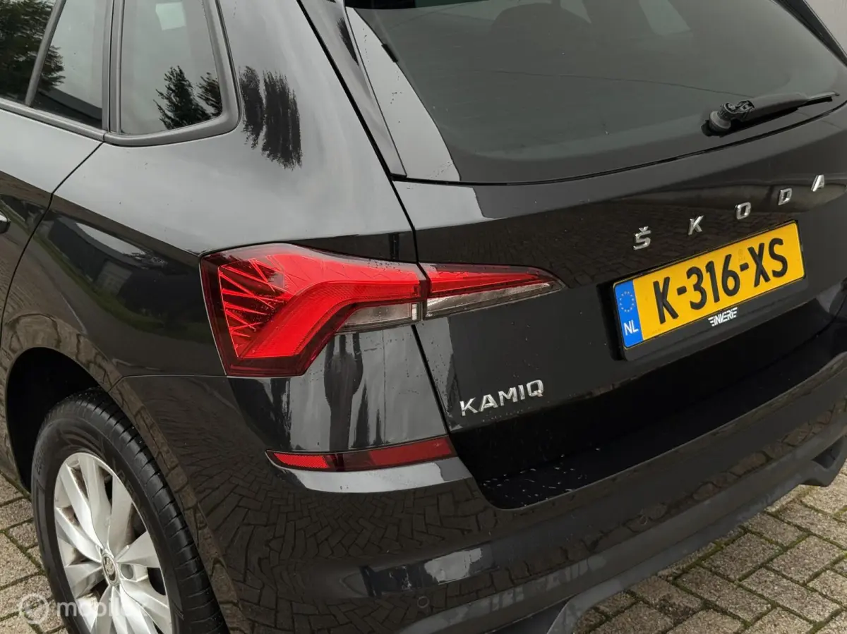 1.0 TSI Sport Business CarPlay | Trekhaak | Camera | Stoelverwarming