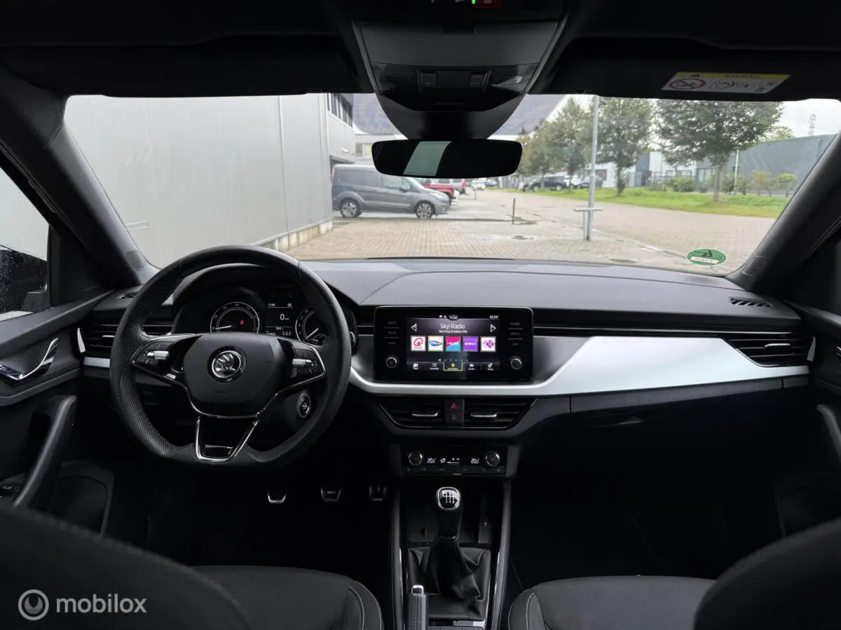 1.0 TSI Sport Business CarPlay | Trekhaak | Camera | Stoelverwarming