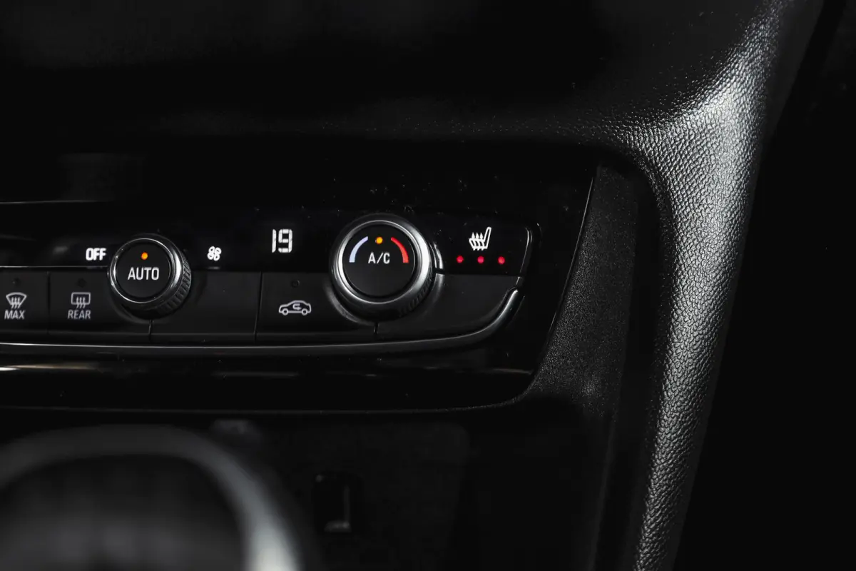 1.2 100 PK Elegance | Cruise | Android+Apple Carplay | Stoel-+Stuurverw. | ECC | LED | LM 16" |