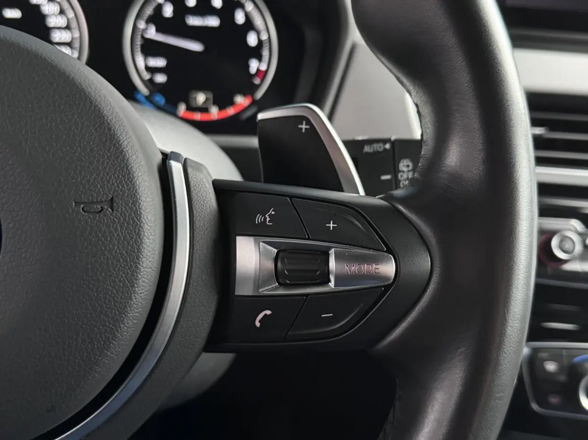 sDrive20i High Executive M Sport NL AUTO|AFN. HAAK|HUD